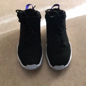 Jordan basketball shoes